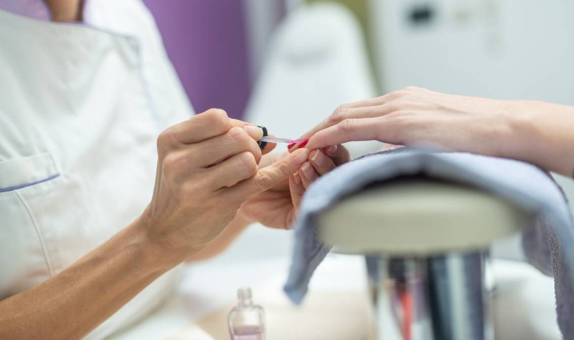 manicure higieniczny